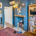 Private Studio With Air Con By Ls2G Short Lets & Serviced Accommodation Greater London